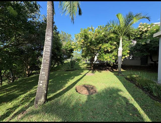 3 BEDROOM APARTMENT FOR SALE IN PALM LAKES ESTATE